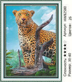 Алмазная мозаика 30x40 Леопард на дереве
